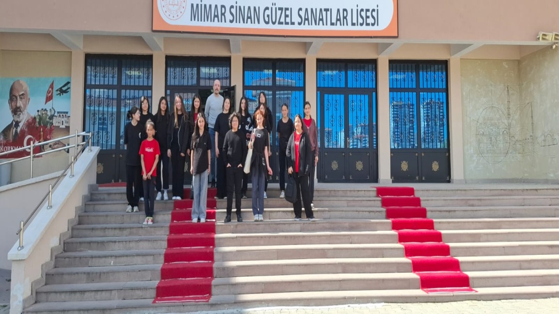 Mimar Sinan Güzel Sanatlar Lisesi Gezisi